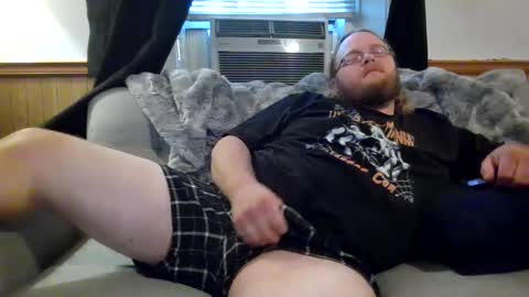 Snapshot of shifty885 chatting on September 25, 2025, 10:46 pm shifty885 online show from September 25, 2025, 10:46 pm