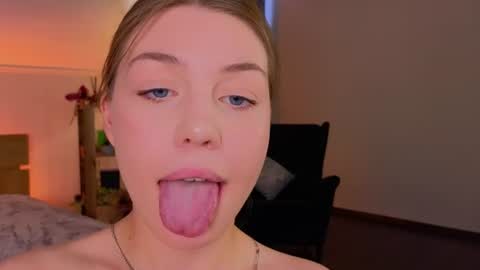 Abby online show from June 25, 2026, 3:50 am