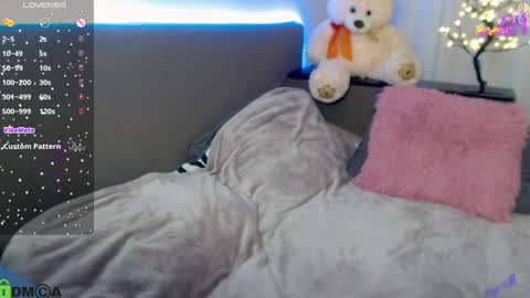 Snapshot of shinelikea_diamond chatting on January 17, 2025, 6:02 pm Alexis online show from January 17, 2025, 6:02 pm