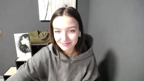 Jesica online show from February 3, 2026, 7:24 am