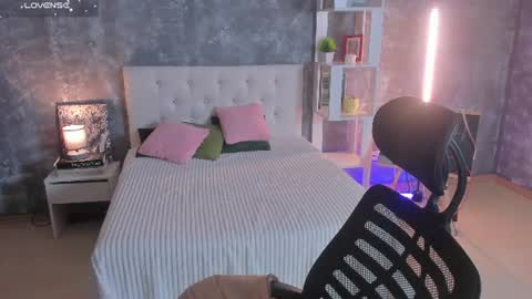 Lisa online show from August 2, 2026, 2:21 am