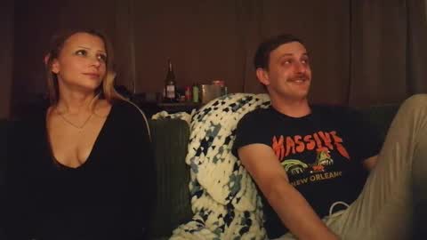 Snapshot of shinyandused chatting on October 20, 2025, 1:28 am shinyandused online show from October 20, 2025, 1:28 am