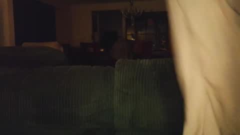 shinyandused online show from December 15, 2025, 3:11 am