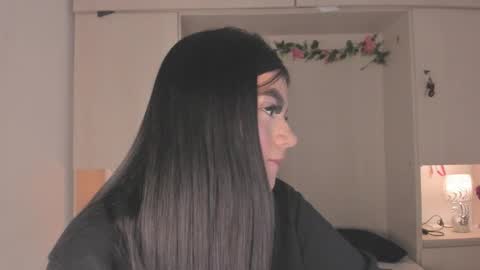 Shirley online show from December 19, 2025, 8:16 pm