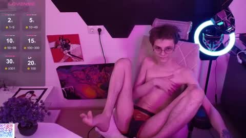 shiromy_ online show from June 9, 2026, 5:46 pm