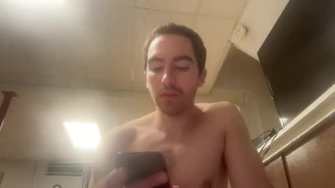 Snapshot of shirtlesshunk15 chatting on March 17, 2026, 7:12 am shirtlesshunk15 online show from March 17, 2026, 7:12 am