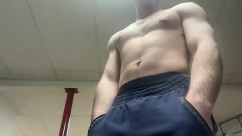 Snapshot of shirtlesshunk15 chatting on March 19, 2026, 12:14 am shirtlesshunk15 online show from March 19, 2026, 12:14 am