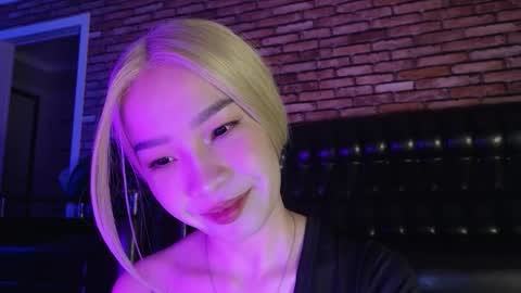 Shaineko online show from September 17, 2025, 8:32 pm