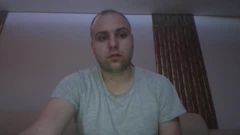 shmele_04 online show from October 28, 2025, 7:16 pm