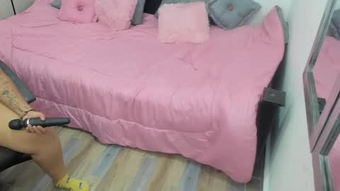 Shofia Beltran online show from March 25, 2026, 7:53 pm