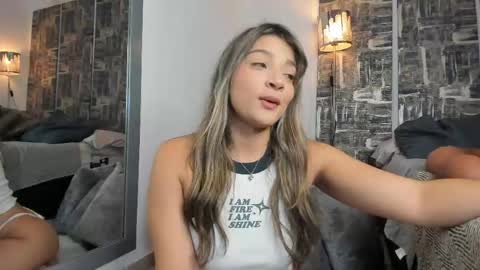 Snapshot of shofiavega chatting on May 9, 2026, 3:50 pm SHOFIA online show from May 9, 2026, 3:50 pm