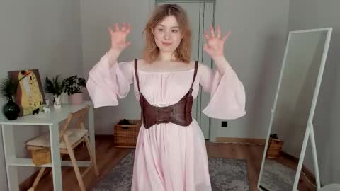 Agatha online show from September 18, 2025, 1:24 pm