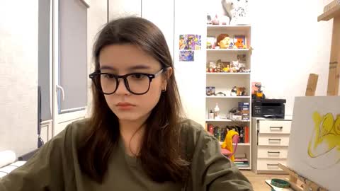 Marie online show from March 27, 2026, 12:16 pm
