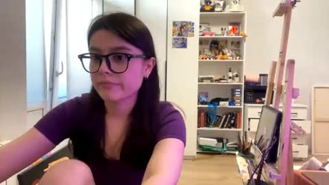 Marie online show from May 16, 2026, 2:16 pm