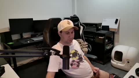 shooshua online show from April 10, 2026, 1:49 pm