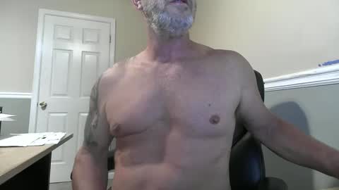 Getting mine online show from December 8, 2024, 1:13 am