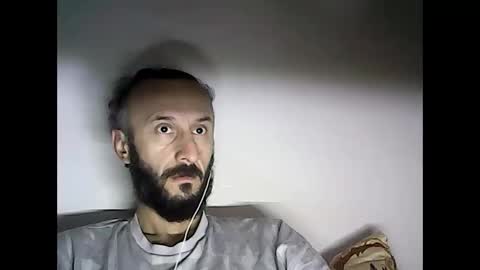 shooter_coool online show from February 3, 2025, 6:49 pm