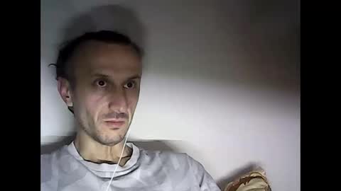 shooter_coool online show from February 6, 2025, 12:11 am