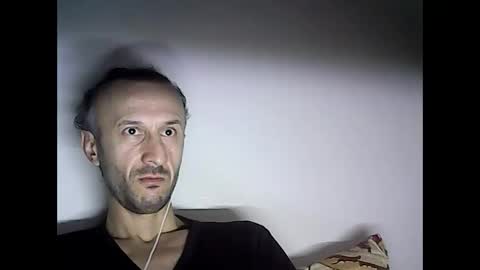 shooter_coool online show from February 8, 2025, 9:36 pm