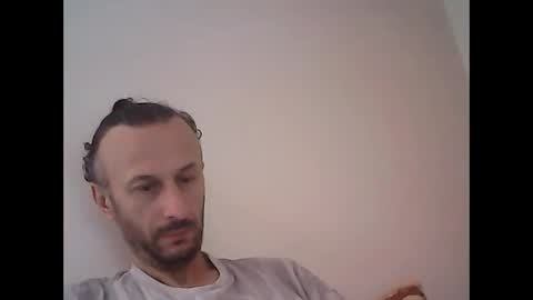 shooter_coool online show from February 12, 2025, 9:31 am