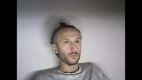 shooter_coool online show from February 14, 2025, 1:40 pm