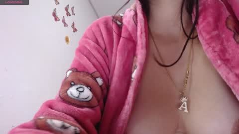 Snapshot of shopiagarcia_ chatting on December 31, 2024, 11:53 am lamai online show from December 31, 2024, 11:53 am