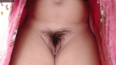 Snapshot of shopiagarcia_ chatting on January 2, 2025, 6:29 am lamai online show from January 2, 2025, 6:29 am