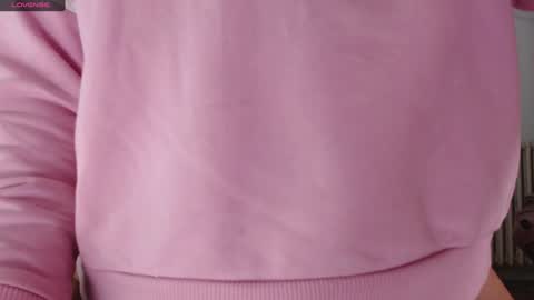 Snapshot of shopiagarcia_ chatting on January 14, 2025, 3:43 am lamai online show from January 14, 2025, 3:43 am