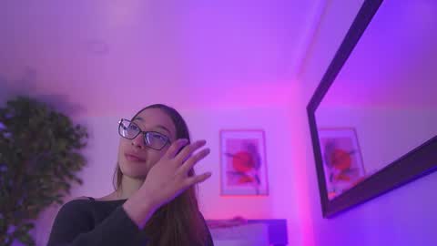 Shopie colucci online show from February 9, 2026, 12:20 pm