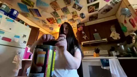 shorty920505 online show from November 4, 2025, 6:40 pm