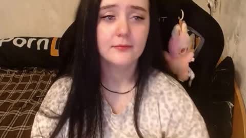 show_for_you online show from November 4, 2025, 2:27 pm