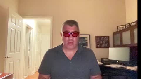 Snapshot of showmet chatting on September 26, 2025, 4:05 am Chicago Guy online show from September 26, 2025, 4:05 am