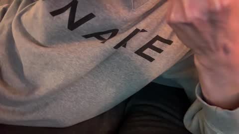 Snapshot of showoffnyc chatting on January 14, 2025, 5:08 am showoffnyc online show from January 14, 2025, 5:08 am