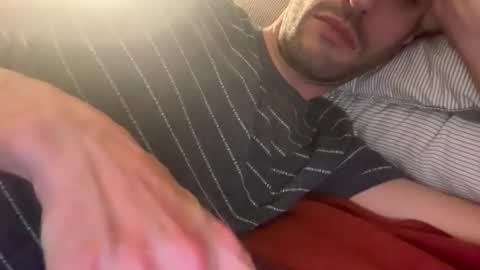 Snapshot of showoffnyc chatting on March 5, 2025, 4:24 am showoffnyc online show from March 5, 2025, 4:24 am