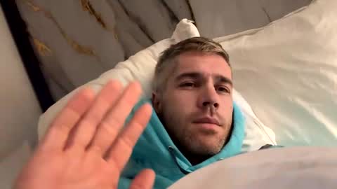 shreddylong online show from November 17, 2025, 9:26 am