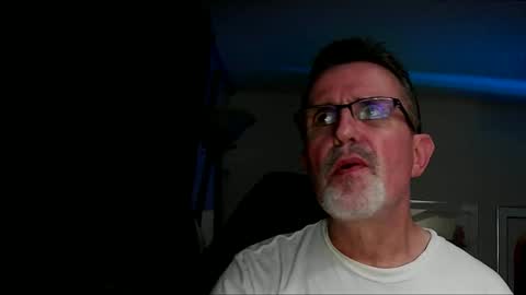 shrewtamer online show from February 7, 2025, 6:14 am