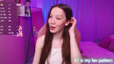 Neila online show from May 5, 2026, 2:03 pm