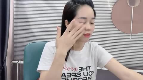 Hua yi online show from June 2, 2026, 1:07 am