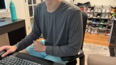 Snapshot of shy_asian_guy01 chatting on February 20, 2025, 4:46 pm Chris online show from February 20, 2025, 4:46 pm