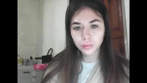 shy_beauty03 online show from November 14, 2025, 12:15 pm