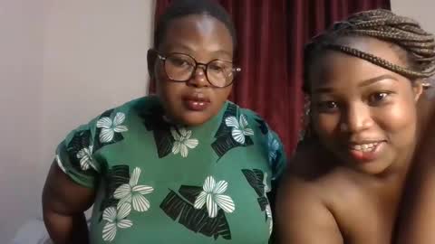 Snapshot of shy_bree chatting on October 19, 2025, 5:24 pm Bree online show from October 19, 2025, 5:24 pm