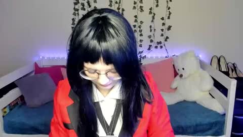 Snapshot of shy_elina01 chatting on October 27, 2025, 10:52 am shy_elina01 online show from October 27, 2025, 10:52 am