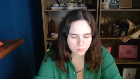 Snapshot of shy_lil chatting on October 23, 2025, 2:49 pm shy_lil online show from October 23, 2025, 2:49 pm