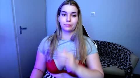 shy_nerd_babyy online show from February 28, 2026, 3:35 pm