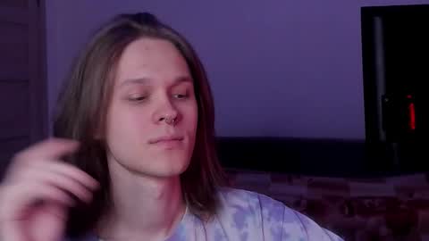 Mark online show from September 19, 2025, 11:55 am