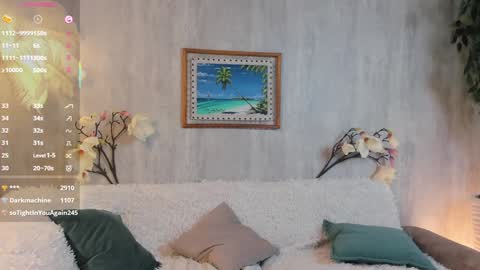 Snapshot of shy_starlight chatting on January 25, 2025, 2:25 pm Melanie online show from January 25, 2025, 2:25 pm