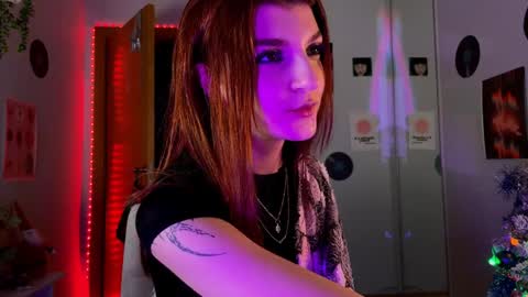 Bella online show from December 23, 2024, 6:33 am