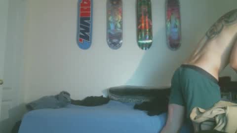 shyboyhugecum2020 online show from May 9, 2026, 4:39 am