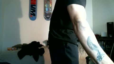 shyboyhugecum2020 online show from June 18, 2026, 3:51 am