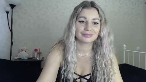 Eva online show from September 10, 2025, 5:07 am